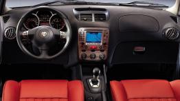 Alfa Romeo 147 - pełny panel przedni