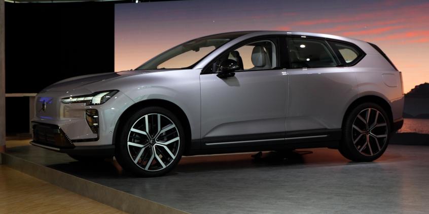 Prezentacja: Volvo EX60 to elektryk na jakiego czekaliśmy. Z jednym Szwedzi przegięli
