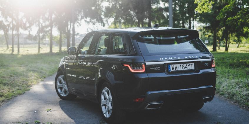 Range Rover Sport P400e – sprawdziliśmy, czy warto kupić Range'a z napędem hybrydowym