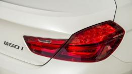 BMW 650i Gran Coupe F06 Facelifting (2015) - prawy tylny reflektor - wyłączony