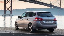 Peugeot 308 II SW GT (2015) - widok z tyłu