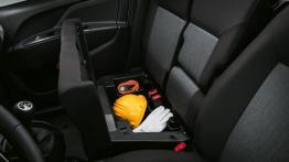Fiat Doblo III Cargo Facelifting (2015) - schowek w siedzisku pasażera