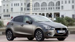 Mazda 2 III SKYACTIV-G 1.5 (2015) - prawy bok