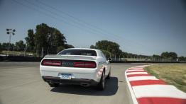 Dodge Challenger III Facelifting (2015) - widok z tyłu