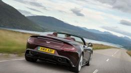 Aston Martin Vanquish Volante (2015) - widok z tyłu