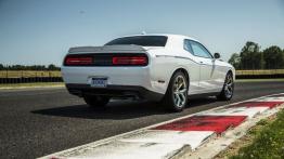Dodge Challenger III Facelifting (2015) - widok z tyłu