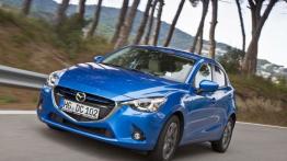 Mazda 2 III SKYACTIV-G 1.5 (2015) - widok z przodu