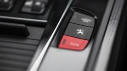 Peugeot 508 Sedan Facelifting (2015) - przyciski na tunelu środkowym