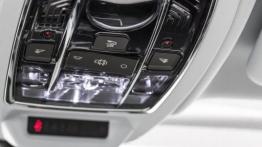 Peugeot 508 Sedan Facelifting (2015) - panel sterowania w podsufitce
