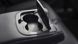 Peugeot 508 Sedan Facelifting (2015) - podłokietnik tylny