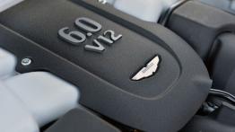 Aston Martin Vanquish Volante (2015) - silnik