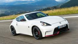 Nissan 370Z Nismo (2015) - prawy bok