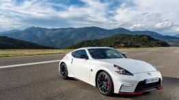 Nissan 370Z Nismo (2015) - prawy bok