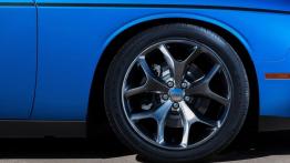 Dodge Challenger III Facelifting (2015) - prawe przednie nadkole