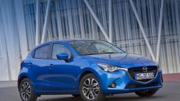 Mazda 2 III SKYACTIV-G 1.5 (2015) - prawy bok