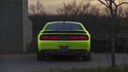Dodge Challenger III Facelifting (2015) - widok z tyłu