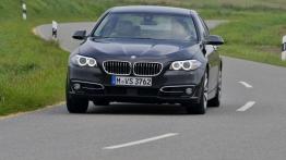 BMW serii 5 F10 518d Sedan (2015) - widok z przodu