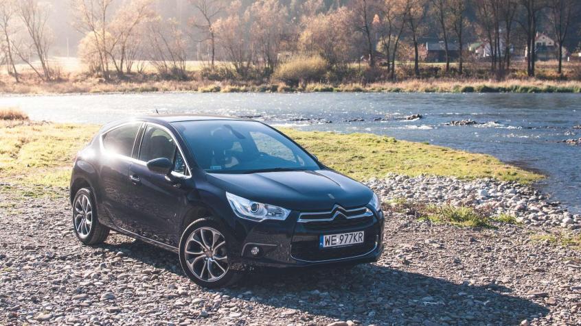 DS 4 I Hatchback Facelifting 2015 (Citroen) 1.2 PureTech 131KM 96kW 2015