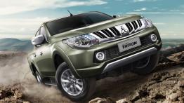 Mitsubishi Triton 2015 - widok z przodu