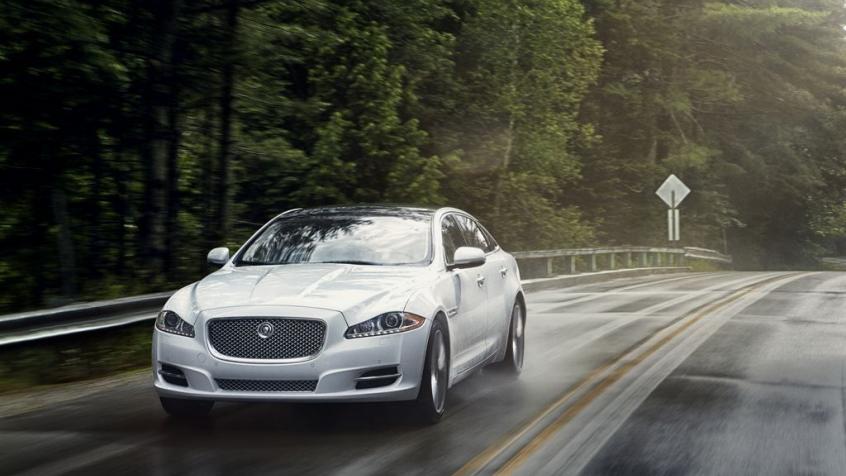 Jaguar XJ VII X351 Sedan SWB 3.0 V6 S/C 340KM 250kW 2012-2015