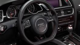 Audi RS 5 Coupe Sport Edition (2015) - kierownica