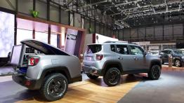 Jeep Renegade Hard Steel Concept (2015) - oficjalna prezentacja auta