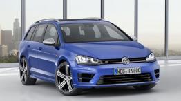 Volkswagen Golf VII R Variant (2015) - przód - reflektory włączone