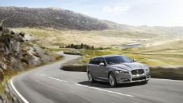 Jaguar XF R-Sport (2015) - widok z przodu