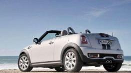 Mini Roadster - konkurent Mazdy MX-5?