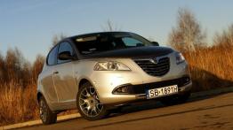 Lancia Ypsilon IV Hatchback 5d 1.3 Multijet 16v 95KM 70kW 2011-2015