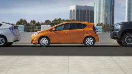 Toyota Prius C Facelifting (2015) - lewy bok