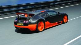 Bugatti Veyron 16.4 8.0 W16 64V 1001KM 736kW od 2005
