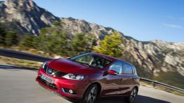 Nissan Pulsar 1.6 DIG-T (2015) - widok z przodu