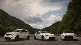 Nissan 370Z Nismo (2015) - widok z przodu