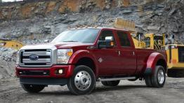 Ford serii F Super Duty 2015 - lewy bok