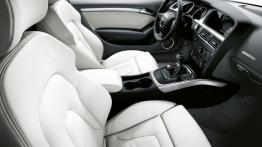 Audi A5 - widok ogólny wnętrza z przodu