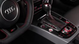 Audi RS 5 Coupe Sport Edition (2015) - dźwignia zmiany biegów