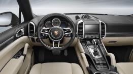 Porsche Cayenne Turbo S Facelifting (2015) - kokpit