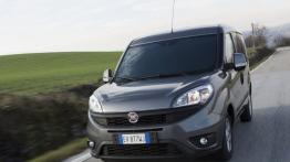 Fiat Doblo III Cargo Facelifting (2015) - widok z przodu