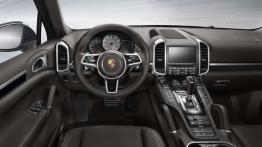 Porsche Cayenne S Facelifting (2015) - kokpit
