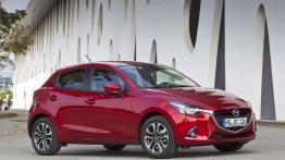 Mazda 2 III SKYACTIV-G 1.5 (2015) - prawy bok