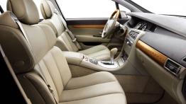 Renault Vel Satis 2005 - widok ogólny wnętrza z przodu