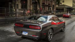 Dodge Challenger III Facelifting (2015) - widok z tyłu