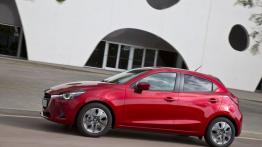 Mazda 2 III SKYACTIV-G 1.5 (2015) - lewy bok