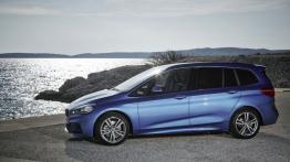 BMW 220i Gran Tourer (2015) - lewy bok