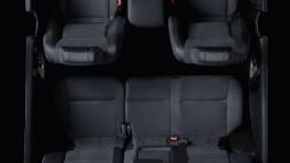Mitsubishi Pajero IV Facelifting (2015) - widok ogólny wnętrza