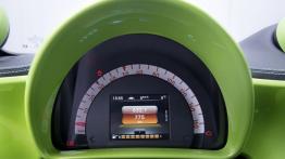 Smart fortwo III BRABUS tailor made (2015) - zestaw wskaźników