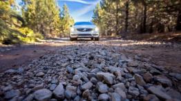 Volvo V60 Cross Country (2015) - widok z przodu