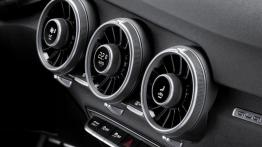 Audi TT III Coupe (2015) - panel sterowania wentylacją i nawiewem