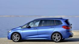 BMW 220i Gran Tourer (2015) - lewy bok